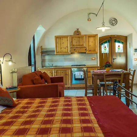 Studio-apartment Mit Balkon Mit Seeblick Und Zugang Zum Garten * Riva di Solto